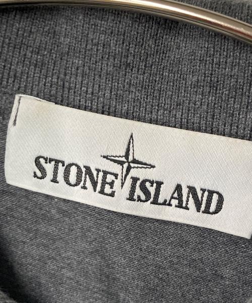 STONE ISLAND（ストーンアイランド）STONE ISLAND (ストーンアイランド) スクエアロゴ ポロシャツ グレー サイズ:Sの古着・服飾アイテム