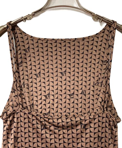 FENDI（フェンディ）FENDI (フェンディ) 総柄 キャミソールワンピース ブラウン×ブラック サイズ:42の古着・服飾アイテム