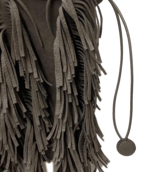 MARY AL TERNA（メアリオルターナ）MARY AL TERNA (メアリオルターナ) フリンジハンドバッグ カーキの古着・服飾アイテム