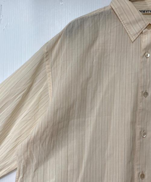 AURALEE（オーラリー）AURALEE (オーラリー) HARD TWIST FINX ORGANDY STRIPE SHIRT ベージュ サイズ:5の古着・服飾アイテム