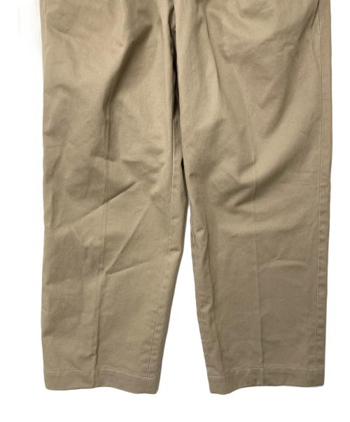 Oblada（オブラダ）Oblada (オブラダ) ツータックパンツ ベージュ サイズ:W24の古着・服飾アイテム