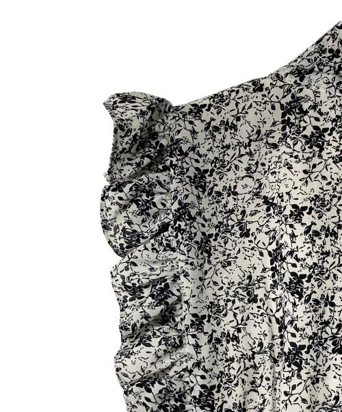 Swingle（スウィングル）Swingle (スウィングル) ミニフラワーフリルスリーブボウタイワンピース ホワイト×ブラック サイズ:Fの古着・服飾アイテム