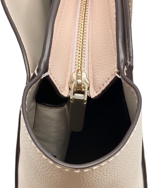 Kate Spade（ケイトスペード）Kate Spade (ケイトスペード) ヴォヤージュ カラーブロック スモール グレイン テクスチャード レザー ラージ ワーク トート ピンク×ベージュ×アイボリーの古着・服飾アイテム