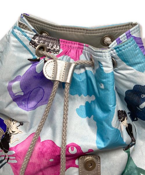 OLLEBOREBLA（アルベロベロ）OLLEBOREBLA (アルベロベロ) 総柄リュック ブルーの古着・服飾アイテム