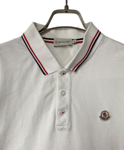 MONCLER（モンクレール）MONCLER (モンクレール) ポロシャツ ホワイト サイズ:SIZE Lの古着・服飾アイテム