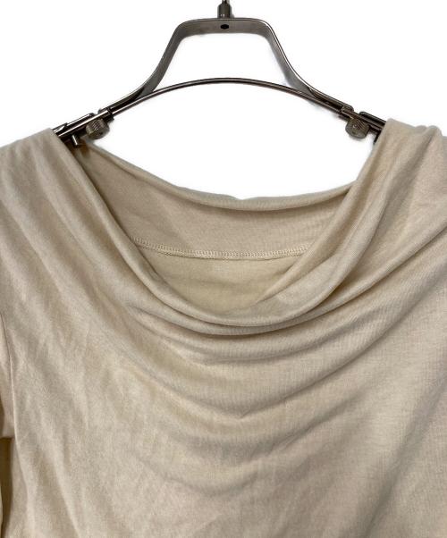 anuans（アニュアンス）anuans (アニュアンス) ギャザードレープカットトップス ベージュ サイズ:Ｆの古着・服飾アイテム