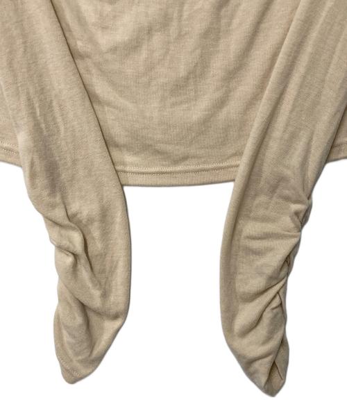 anuans（アニュアンス）anuans (アニュアンス) ギャザードレープカットトップス ベージュ サイズ:Ｆの古着・服飾アイテム