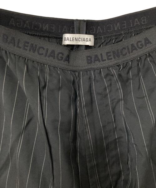 BALENCIAGA（バレンシアガ）BALENCIAGA (バレンシアガ) ウエストロゴ ストライプワイドパンツ イタリア製 ブラック サイズ:36の古着・服飾アイテム