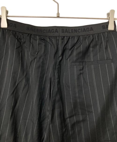 BALENCIAGA（バレンシアガ）BALENCIAGA (バレンシアガ) ウエストロゴ ストライプワイドパンツ イタリア製 ブラック サイズ:36の古着・服飾アイテム