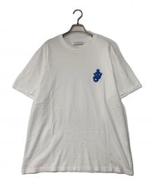 J.W.ANDERSON（ジェイダブリューアンダーソン）の古着「Anchor Logo Patch Short-Sleeved T-shirt アンカーロゴパッチショートスリーブＴシャツ JT0081PG0772001」｜ホワイト