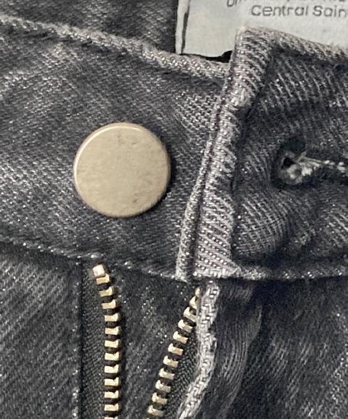 Saint martin（セント・マーチン）Saint martin (セント・マーチン) ワイドサイドラインデニムパンツ ブラック×レッド サイズ:Mの古着・服飾アイテム