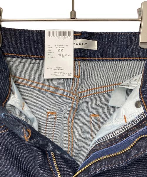 moussy（マウジー）moussy (マウジー) MVS FLARE デニムパンツ 010ISA12-2301-2 インディゴ サイズ:22 未使用品の古着・服飾アイテム