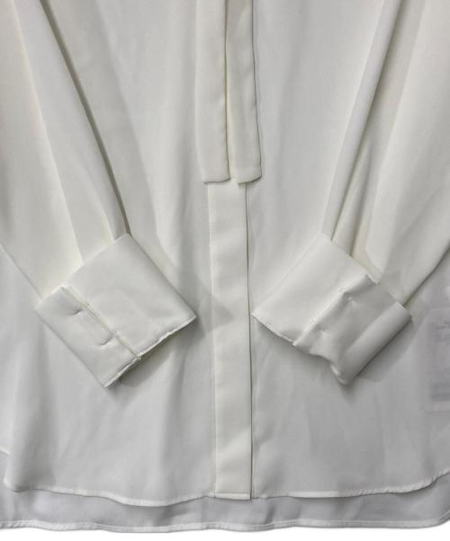 Spick and Span（スピックアンドスパン）Spick and Span (スピックアンドスパン) バックサテンリボンブラウス アイボリー サイズ:Fの古着・服飾アイテム