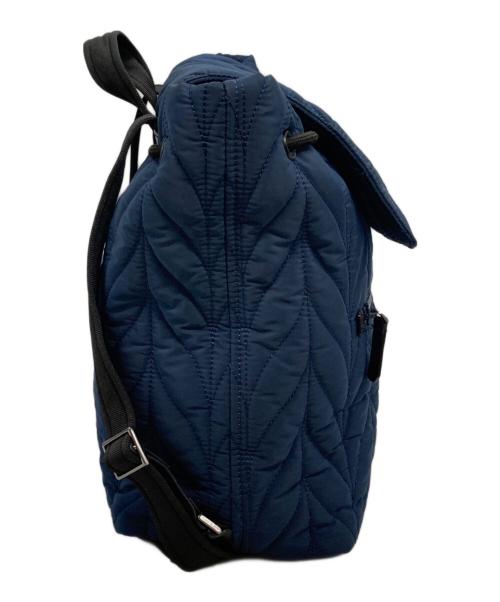 Kate Spade（ケイトスペード）Kate Spade (ケイトスペード) キルティングリュック ネイビーの古着・服飾アイテム