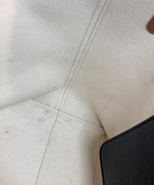 BURBERRY（バーバリー）BURBERRY (バーバリー) ロゴベルトトートバッグ アイボリーの古着・服飾アイテム