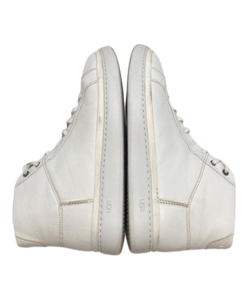 UGG（アグ）UGG (アグ) CALI SNEAKER HIGH カリ スニーカー ハイ ホワイト サイズ:USA12/UK11/EU45の古着・服飾アイテム