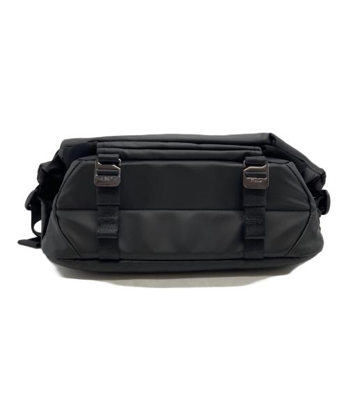 NIID URBANATURE（ニード アーバンネイチャー）NIID URBANATURE (ニード アーバンネイチャー) スリングショルダーバッグ ブラック 未使用品の古着・服飾アイテム