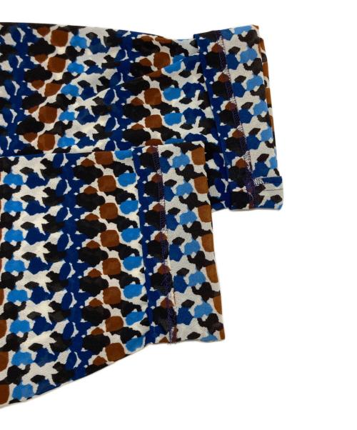 Leilian（レリアン）LEILIAN (レリアン) 総柄プルオーバーブラウス ブルー×ブラウン サイズ:13+の古着・服飾アイテム