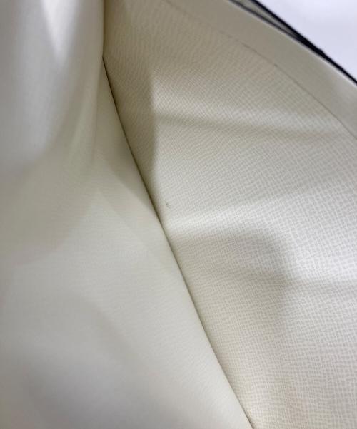 Valextra（ヴァレクストラ）Valextra (ヴァレクストラ) 6カードパスポートケース ホワイトの古着・服飾アイテム