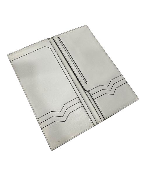 Valextra（ヴァレクストラ）Valextra (ヴァレクストラ) 6カードパスポートケース ホワイトの古着・服飾アイテム