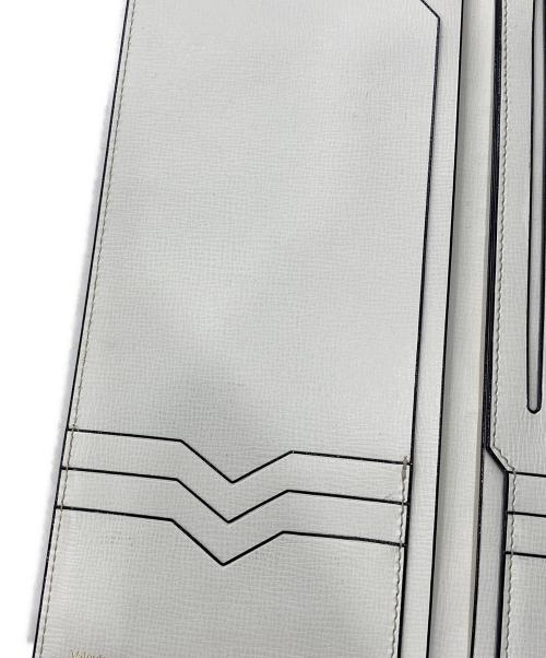 Valextra（ヴァレクストラ）Valextra (ヴァレクストラ) 6カードパスポートケース ホワイトの古着・服飾アイテム