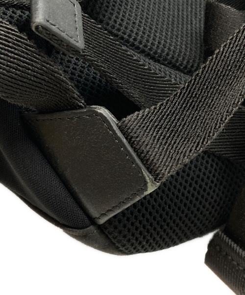 MONCLER（モンクレール）MONCLER (モンクレール) CUT BACKPACK ブラックの古着・服飾アイテム