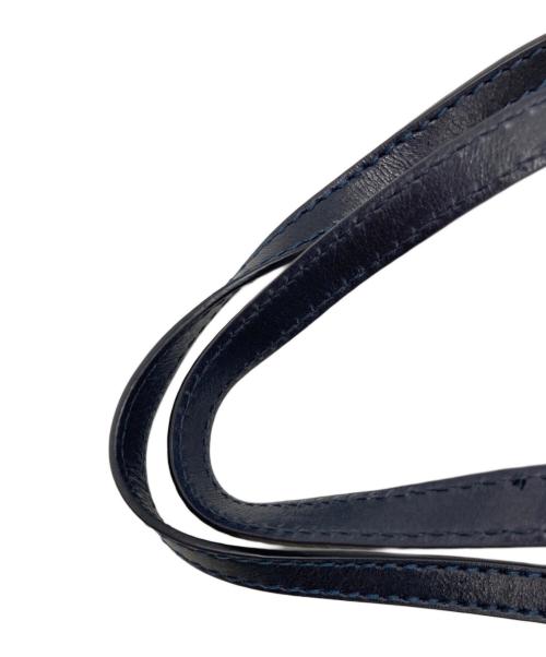 MIU MIU（ミュウミュウ）MIU MIU (ミュウミュウ) ロゴ トートバッグ ネイビーの古着・服飾アイテム