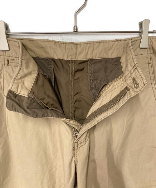 COMME des GARCONS HOMME（コムデギャルソン オム）COMME des GARCONS HOMME (コムデギャルソン オム) テーパードパンツ ベージュ サイズ:Sの古着・服飾アイテム