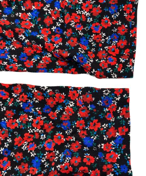 BEAUTY&YOUTH（ビューティーアンドユース）BEAUTY&YOUTH (ビューティーアンドユース) レーヨンフラワープリント ワンピース ブラック×レッド サイズ:Mの古着・服飾アイテム