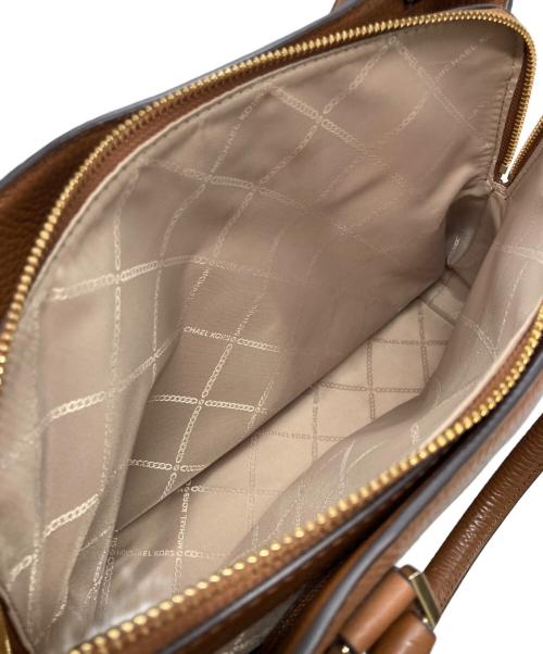 MICHAEL KORS（マイケル・コース）MICHAEL KORS (マイケルコース) カミーユ ラージ ペブルドレザー サッチェル 2WAYバッグ ブラウンの古着・服飾アイテム