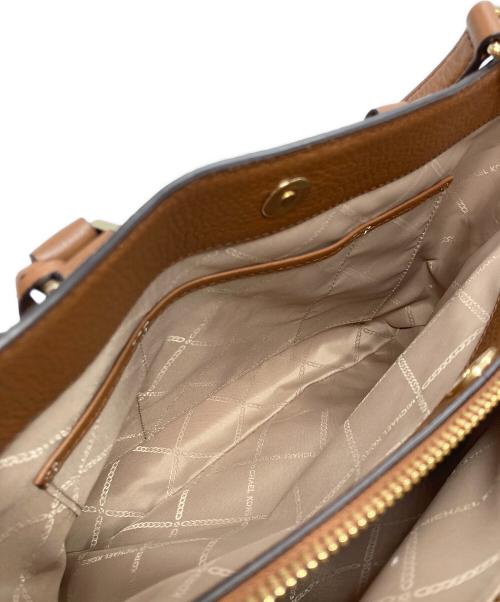 MICHAEL KORS（マイケル・コース）MICHAEL KORS (マイケルコース) カミーユ ラージ ペブルドレザー サッチェル 2WAYバッグ ブラウンの古着・服飾アイテム