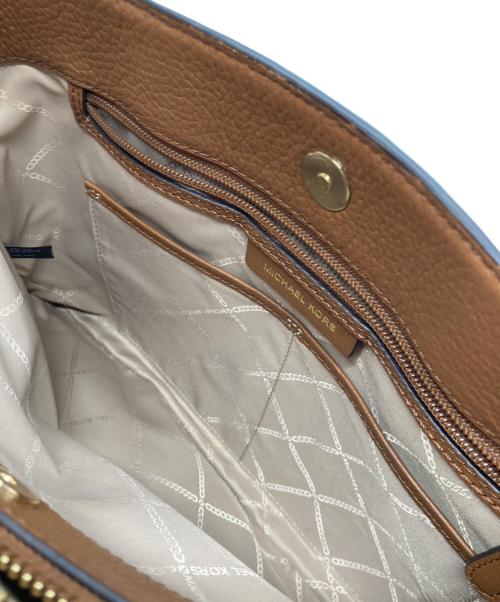 MICHAEL KORS（マイケル・コース）MICHAEL KORS (マイケルコース) カミーユ ラージ ペブルドレザー サッチェル 2WAYバッグ ブラウンの古着・服飾アイテム