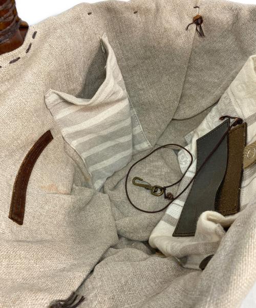 ebagos（エバゴス）ebagos (エバゴス) 12SS 一本手オイルショルダーバッグ ベージュ×ブラウンの古着・服飾アイテム