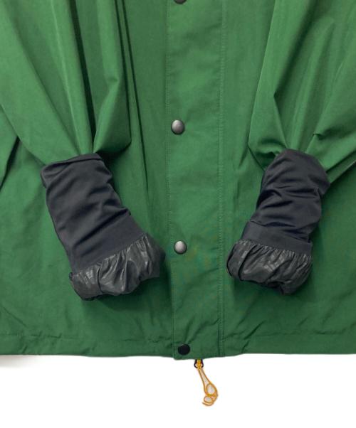 VOLCOM（ボルコム）VOLCOM (ボルコム) ARTHUR LONGO GORE-TEX JACKET グリーン×ブラック サイズ:US/EU-L/CAN-G/AUS-Lの古着・服飾アイテム