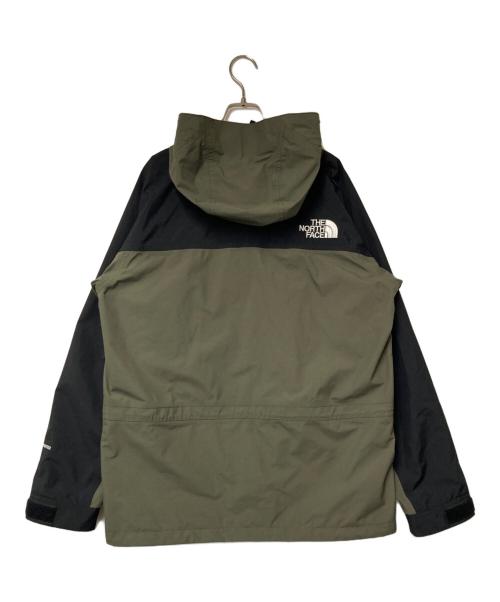 THE NORTH FACE（ザ ノース フェイス）THE NORTH FACE (ザ ノース フェイス) Mountain Light Jacket オリーブ×ブラック サイズ:Lの古着・服飾アイテム