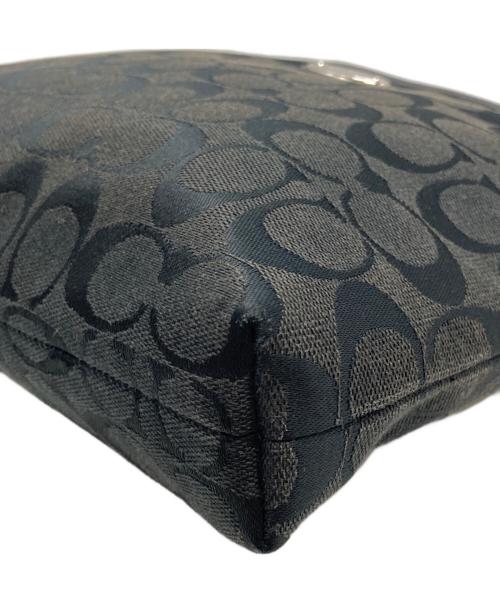 COACH（コーチ）COACH (コーチ) シグネチャーショルダーバッグ ブラックの古着・服飾アイテム