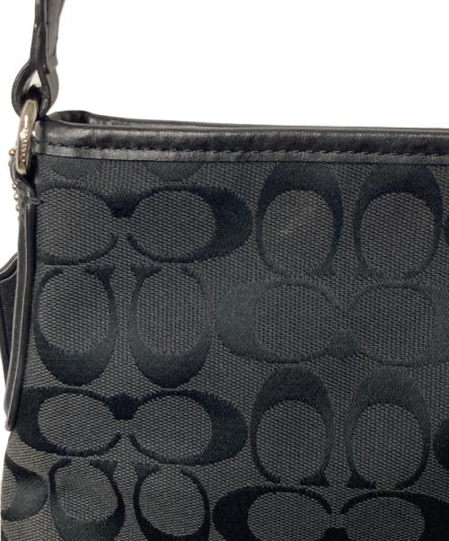 COACH（コーチ）COACH (コーチ) シグネチャーショルダーバッグ ブラックの古着・服飾アイテム