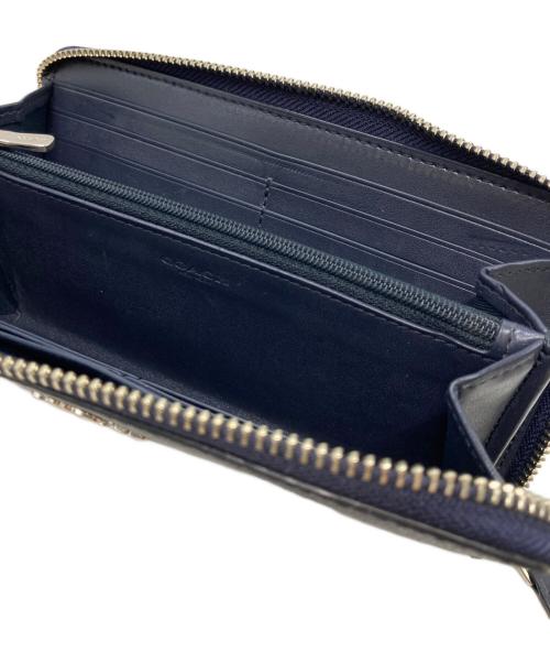 COACH（コーチ）COACH (コーチ) シグネチャーラウンドファスナー財布 ネイビーの古着・服飾アイテム