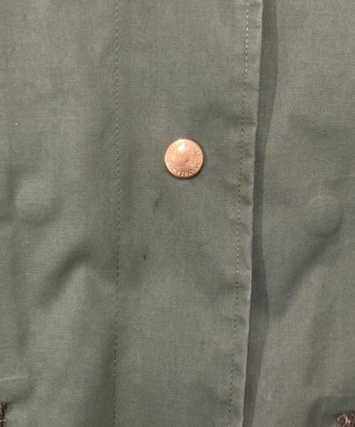 Traditional Weatherwear（トラディショナルウェザーウェア）Traditional Weatherwear (トラディショナルウェザーウェア) ライナー付ステンカラーコート カーキ×ブラック サイズ:34の古着・服飾アイテム