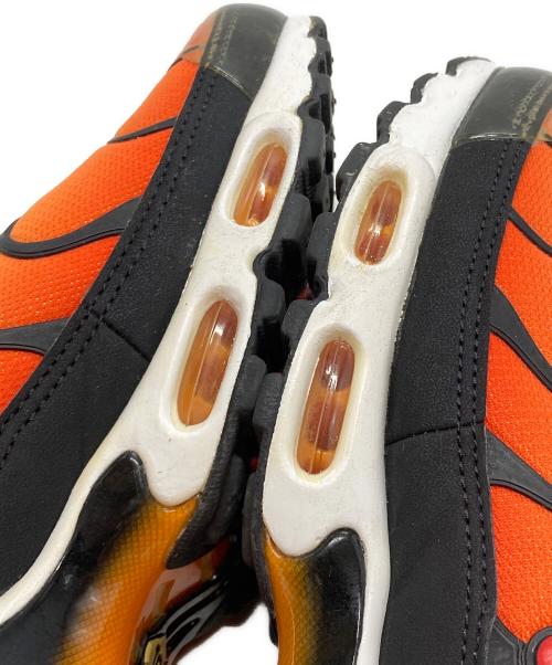 NIKE（ナイキ）NIKE (ナイキ) AIR MAX PLUS OG オレンジ×ブラック サイズ:27.5cmの古着・服飾アイテム