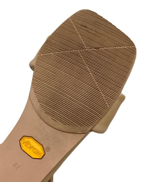 SHISEI（シセイ）SHISEI (シセイ) ストラップフラットサンダル ベージュ サイズ:37の古着・服飾アイテム