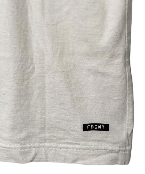 sacai（サカイ）sacai (サカイ) FRAGMENTS (フラグメント) not sacai プリントTシャツ ホワイト サイズ:表記無しの古着・服飾アイテム