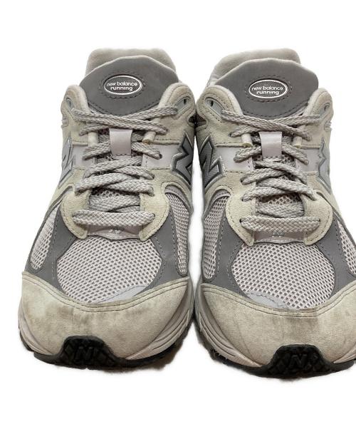 NEW BALANCE（ニューバランス）NEW BALANCE (ニューバランス) 2002R グレー サイズ:US7.5 / UK 7 /25.5cmの古着・服飾アイテム