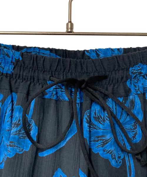 SAYAKA DAVIS（サヤカ デイヴィス）SAYAKA DAVIS (サヤカ デイヴィス) Printed Pull-On Pants  ブラック×ブルー サイズ:Sの古着・服飾アイテム