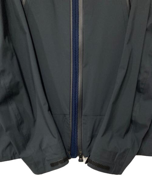 DESCENTE ALLTERRAIN（デザイント オルテライン）DESCENTE ALLTERRAIN (デザイント オルテライン) HARD SHELL JACKET CREAS ブラック サイズ:Mの古着・服飾アイテム