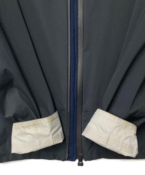 DESCENTE ALLTERRAIN（デザイント オルテライン）DESCENTE ALLTERRAIN (デザイント オルテライン) HARD SHELL JACKET CREAS ブラック サイズ:Mの古着・服飾アイテム