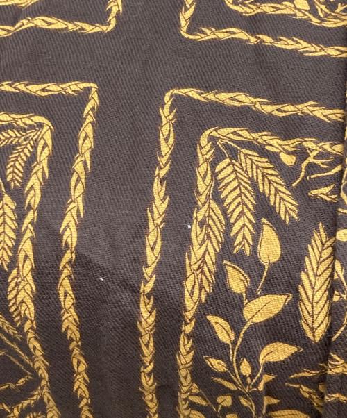 WHITE MOUNTAINEERING（ホワイトマウンテ二アニング）WHITE MOUNTAINEERING (ホワイトマウンテ二アニング) BOTANICAL BANDANA PRINTED SHIRT ブラウン×イエロー サイズ:1の古着・服飾アイテム