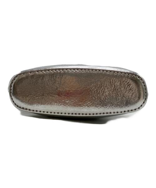 MM6 Maison Margiela（エムエムシックスメゾンマルジェラ）MM6 Maison Margiela (エムエムシックスメゾンマルジェラ) ミニハンドバッグ シルバーの古着・服飾アイテム