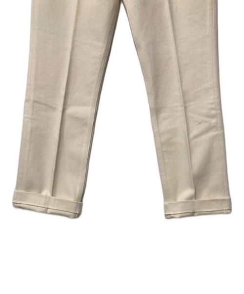 TANAKA（タナカ）TANAKA (タナカ) SLIM JEAN TROUSERS アイボリー サイズ:28の古着・服飾アイテム