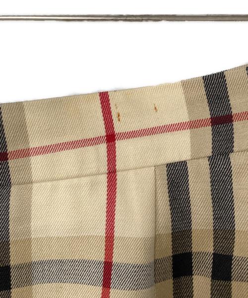 Burberry's（バーバリー）Burberry's (バーバリーズ) チェックスカート ベージュ×レッド サイズ:9の古着・服飾アイテム
